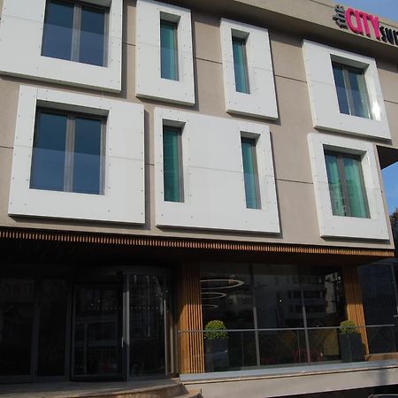 The City Suites Istanbul Exteriör bild